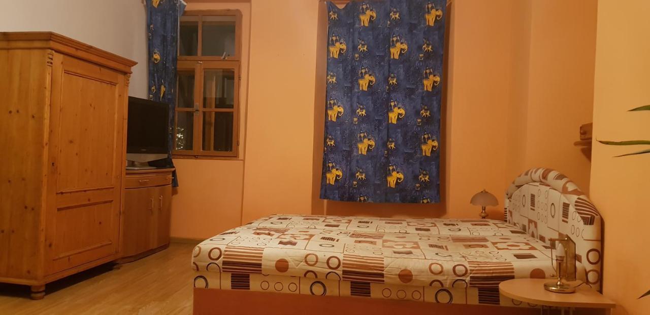 Apartman Namesti Horní Blatná Kültér fotó